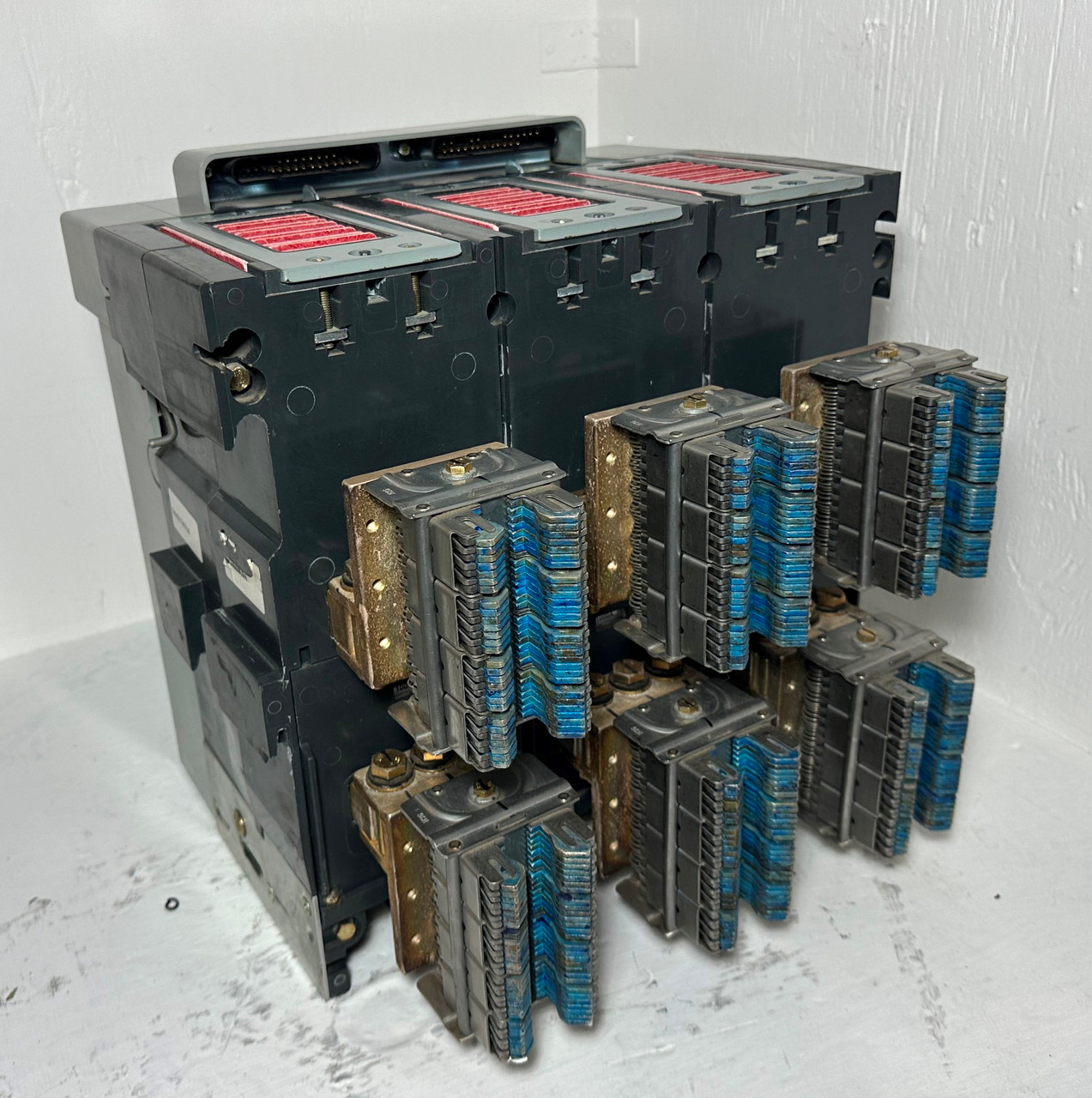 Eaton MDSX16 1600A LSI Magnum DSX Circuit Breaker w/ 1000 Amp Trip